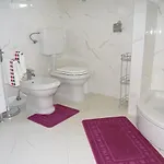 Marohnic Apartament *