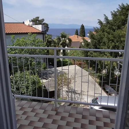 Marohnić Apartament Malinska