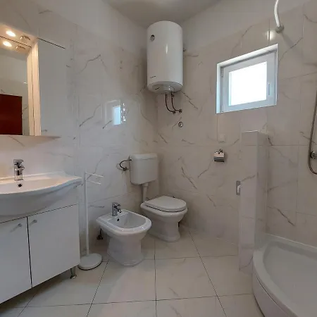 Marohnic Lägenhet Malinska