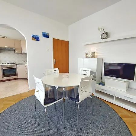 Marohnic Apartment Malinska