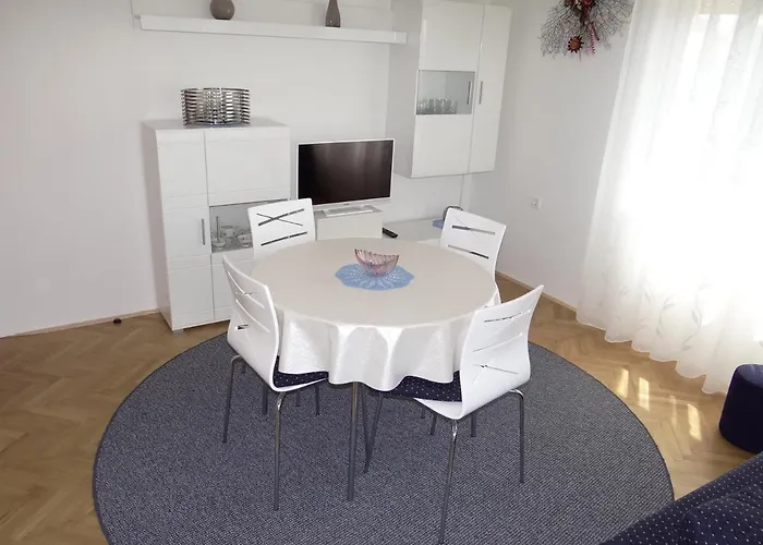 Marohnic مالينسكا