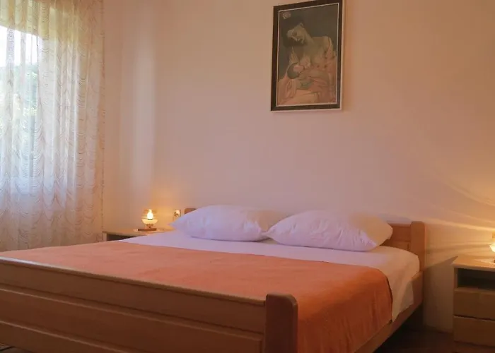 Marohnic مالينسكا